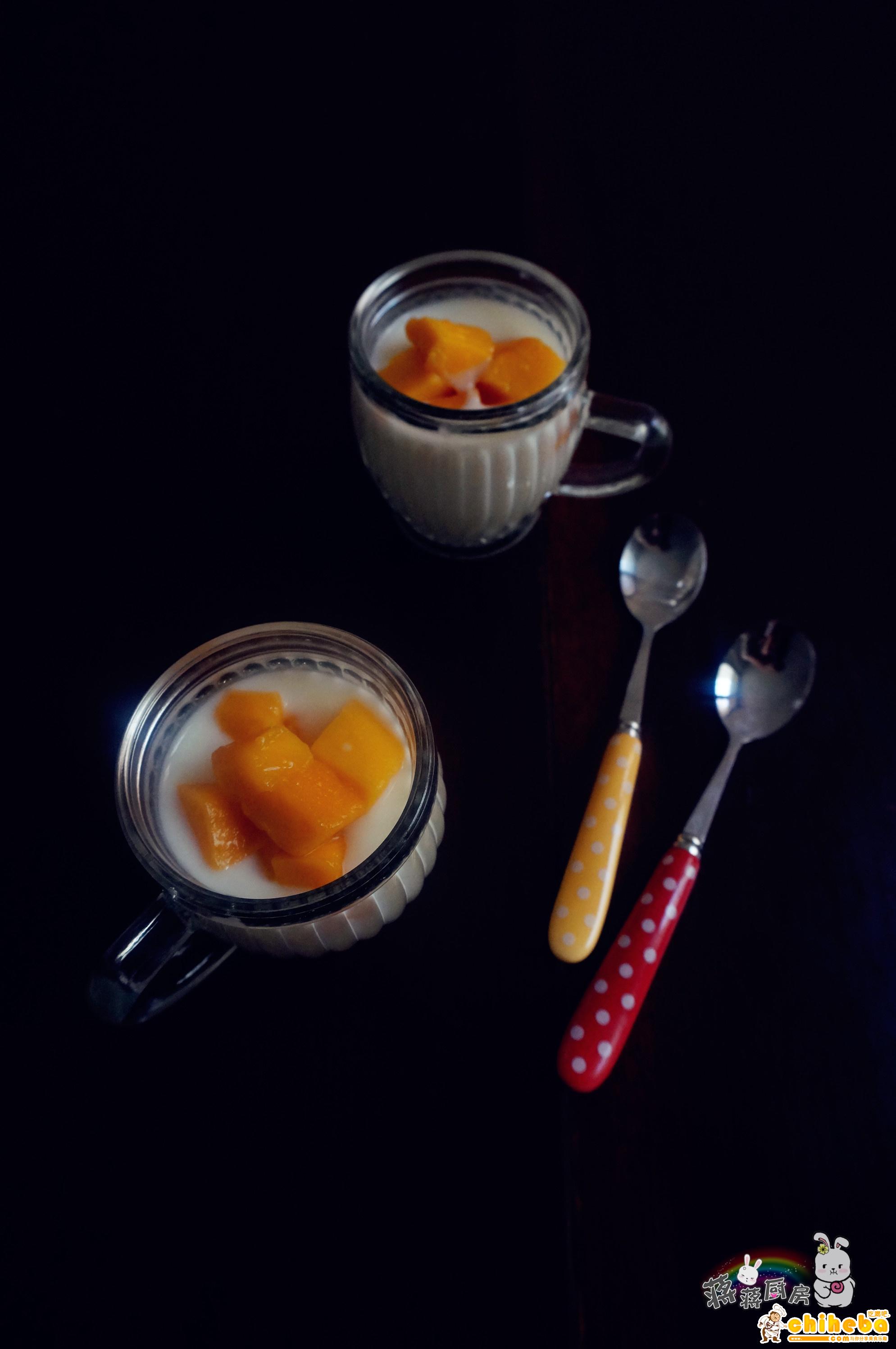 小清新芒果酸奶的做法 步骤2